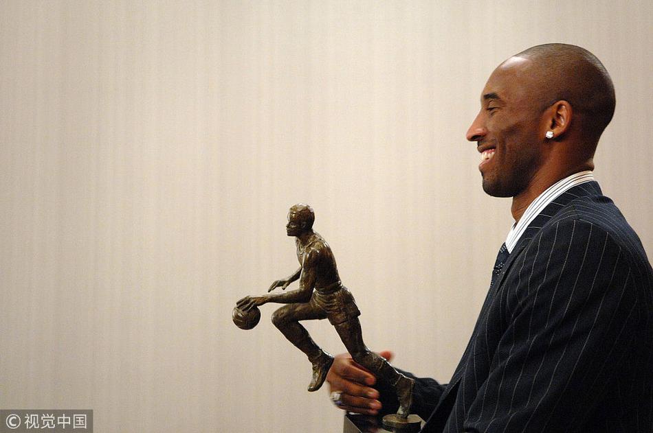 纪录屡被改写！科比职业生涯的里程碑时刻