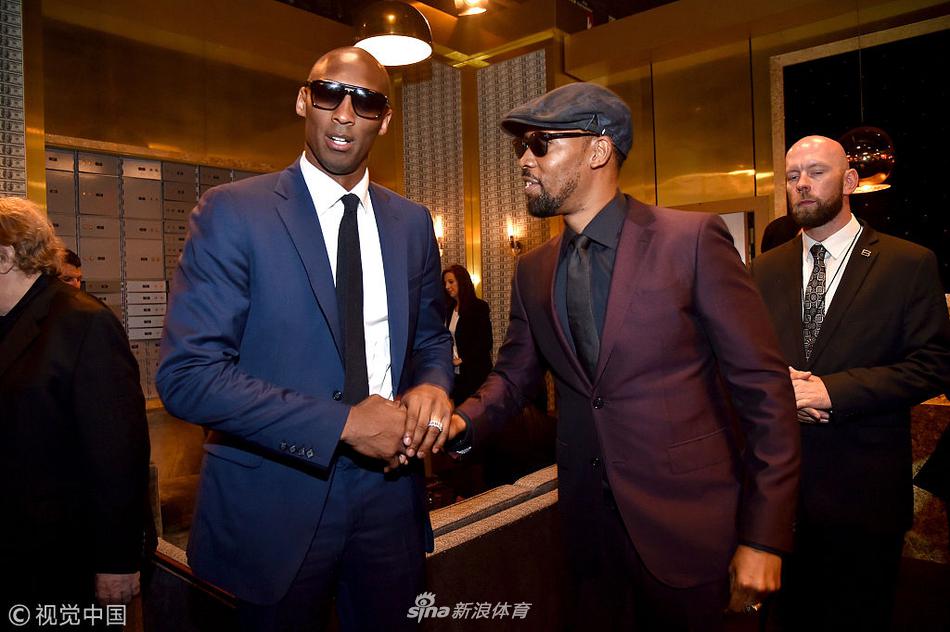 不惑之年！科比40岁商业娱乐双丰收