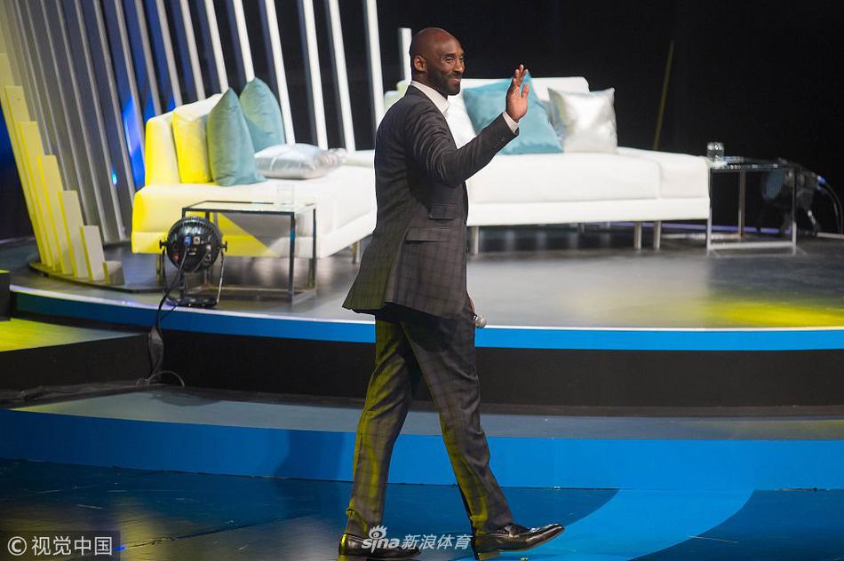 不惑之年！科比40岁商业娱乐双丰收