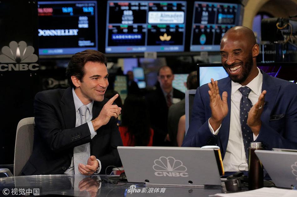 不惑之年！科比40岁商业娱乐双丰收