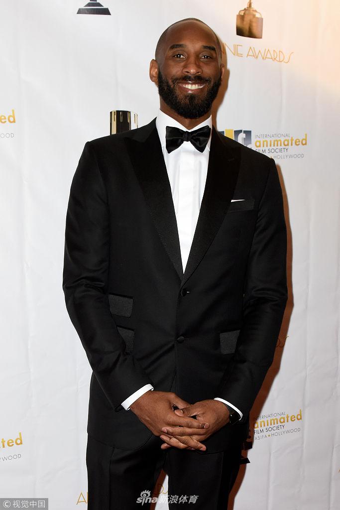 不惑之年！科比40岁商业娱乐双丰收