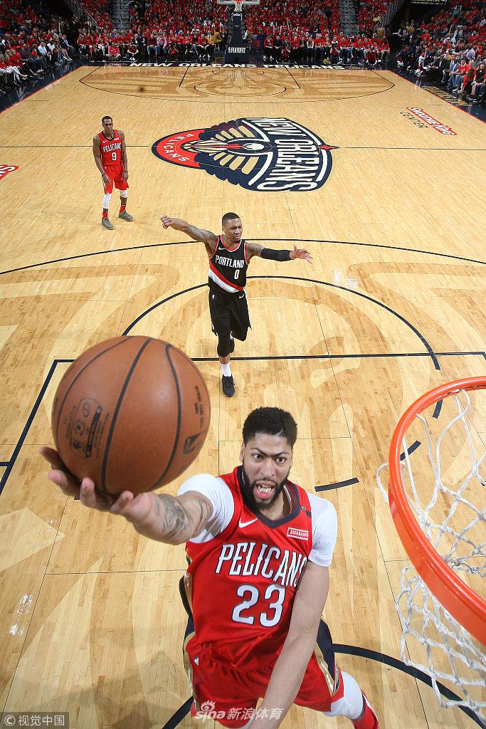 安东尼-戴维斯上篮