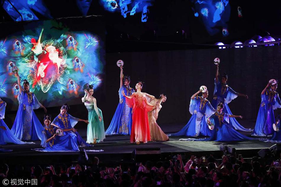 杭州八分钟孙杨马云易烊千玺同台亮相