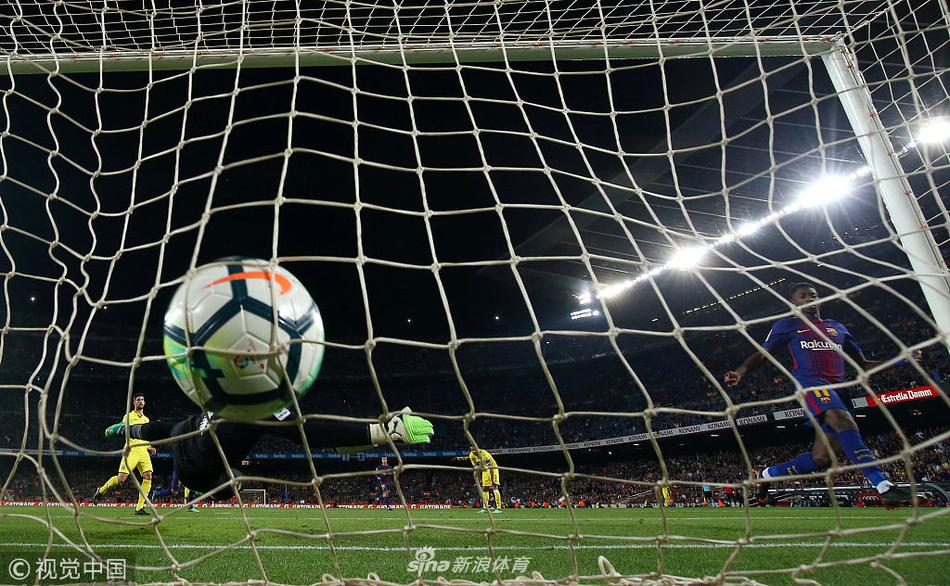 比利亚雷亚尔城门失守