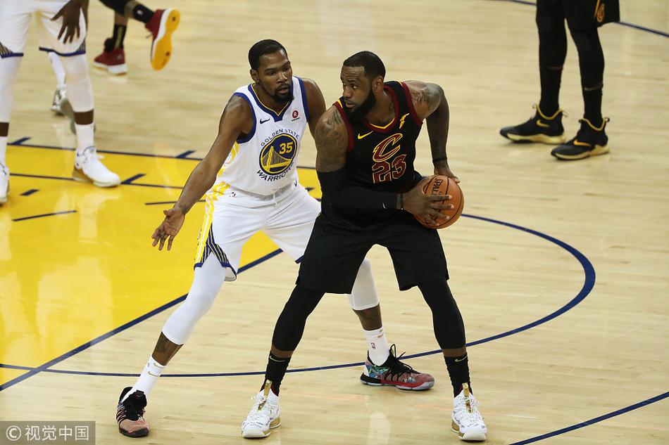 詹姆斯对位杜兰特