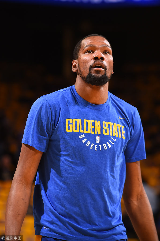 杜兰特赛前训练