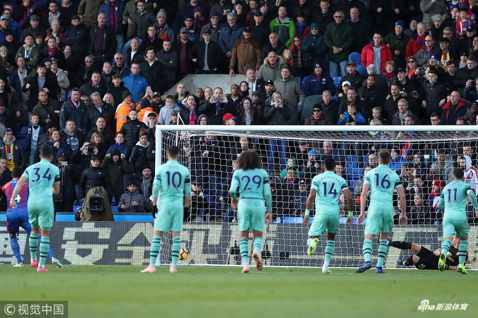 阿森纳丢球瞬间