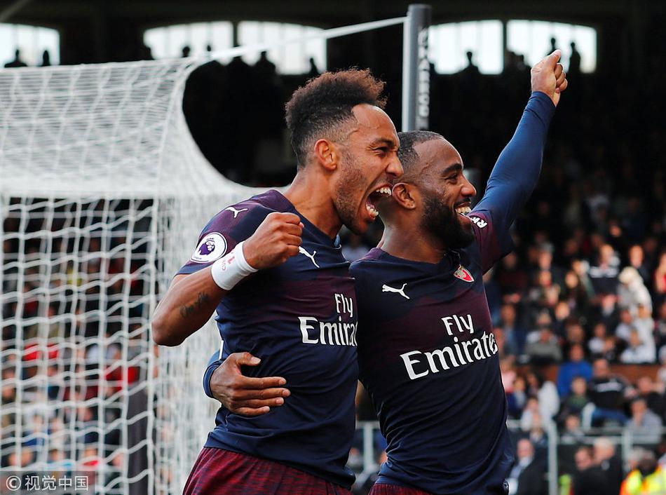 奥巴梅杨&拉卡泽特