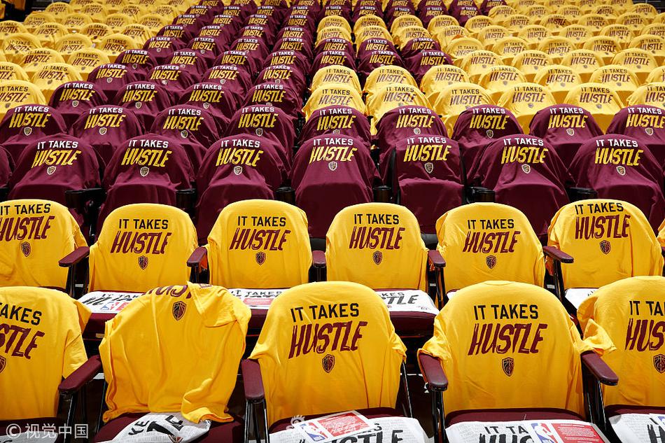 骑士主场迎来晋级？