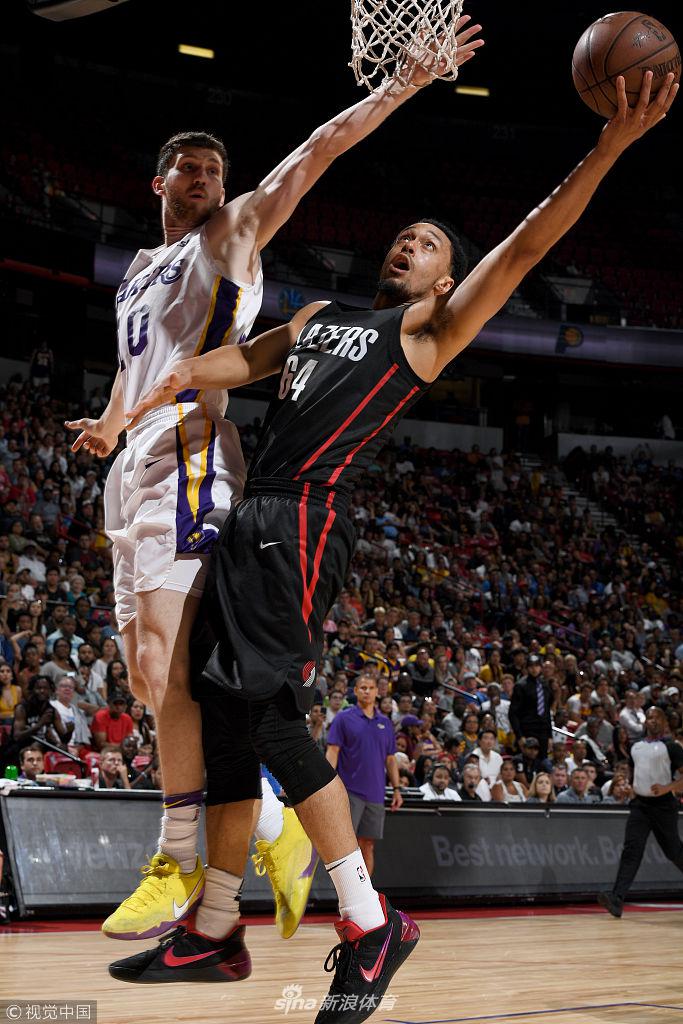2018NBA夏联决赛：湖人73-91开拓者