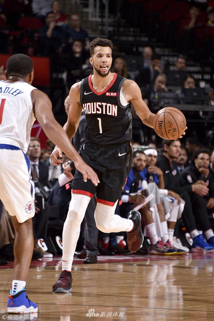 迈卡威带球组织