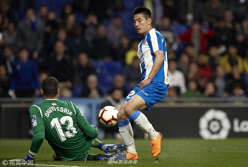 武磊与进球失之交臂