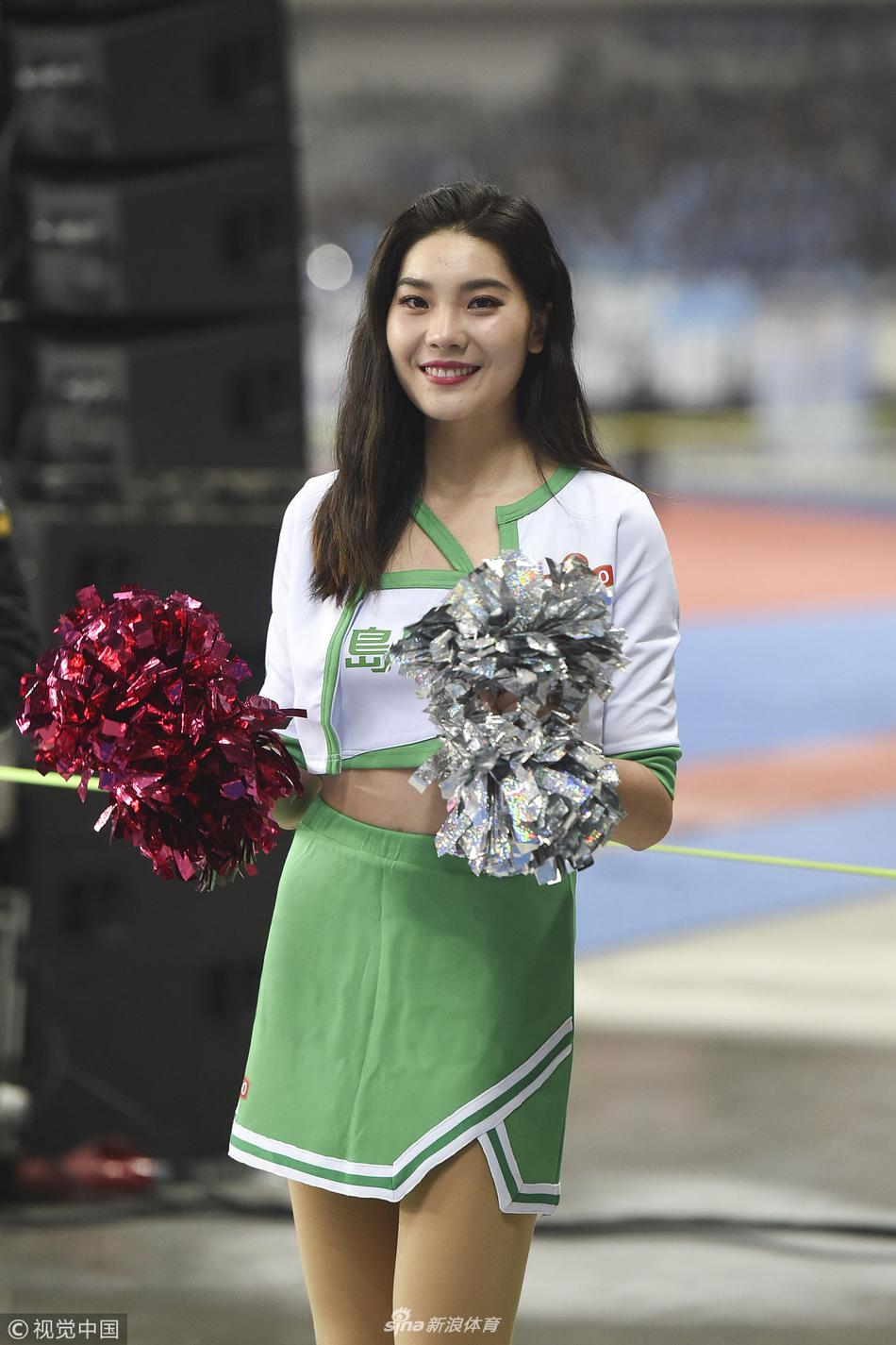 上海上港足球宝贝俏丽助阵亚冠