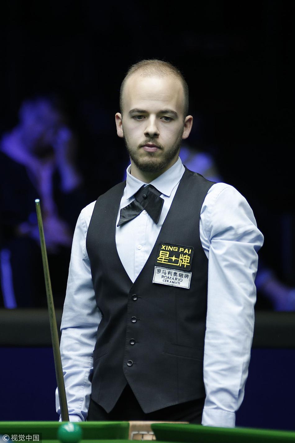 斯诺克中国赛半决赛：卢卡-布雷塞尔Vs尼尔-罗伯逊