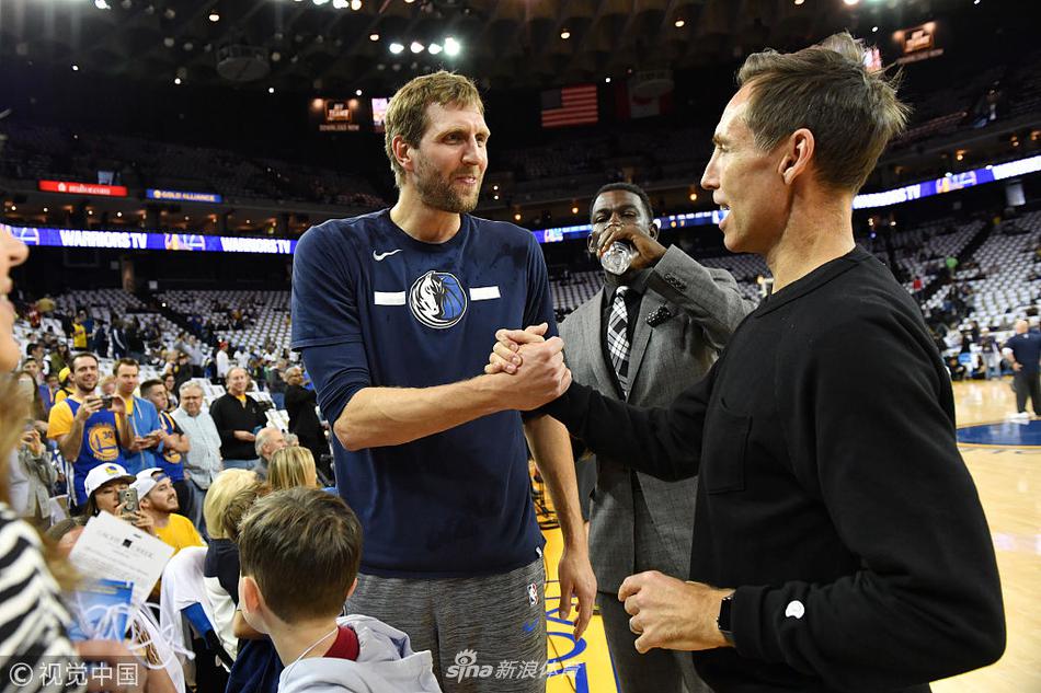 回忆杀！达拉斯小牛三剑客再聚首