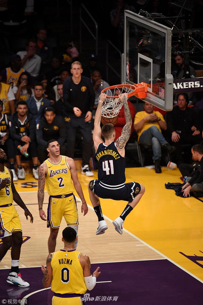 埃尔南戈麦斯暴扣