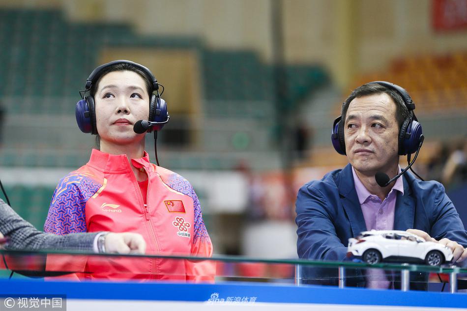 直通赛李晓霞任解说嘉宾刘国梁观战