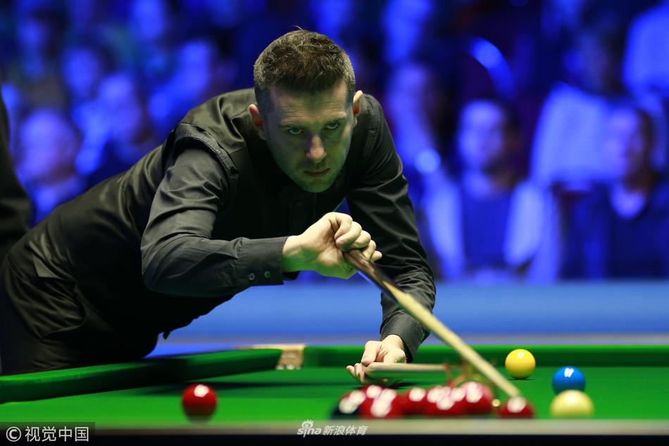 巡回锦标赛罗伯逊6-2塞尔比