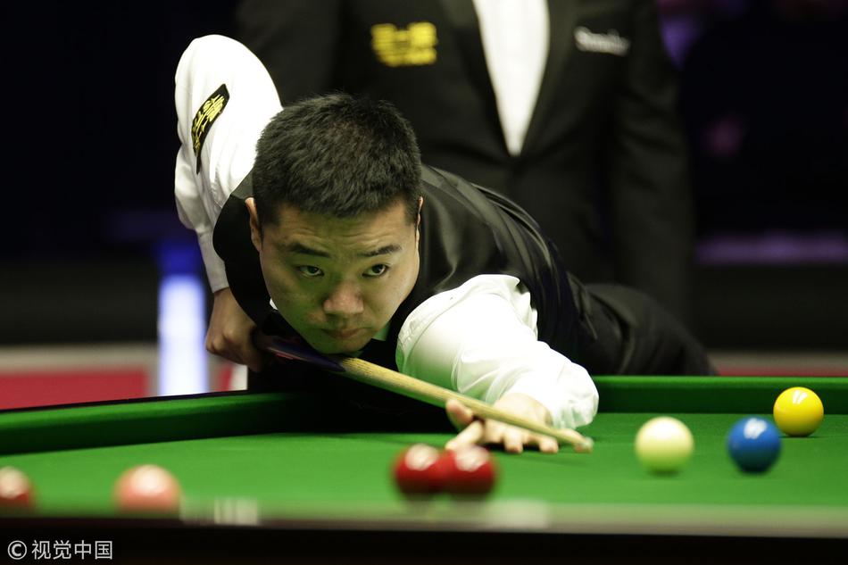 大师赛-丁俊晖6-5布雷切尔