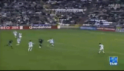 艺术足球！齐达内神级过人