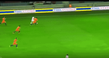 梅西欧冠大敌！他是过不了的墙