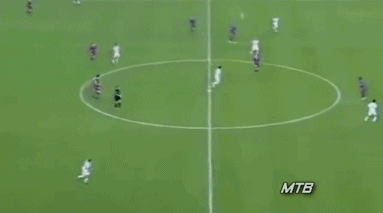 梅西18岁时就逆天！过人太残暴