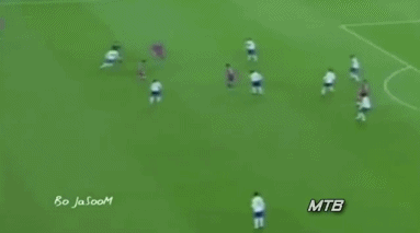 梅西18岁时就逆天！过人太残暴