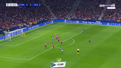 尤文悍将庆祝太骚气 C罗看呆了