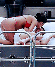 甜！C罗乔治娜甜蜜秀恩爱瞬间