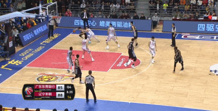 风骚小陀螺赵继伟要回来了!