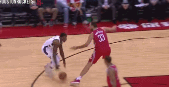 3、封盖+长甩助攻