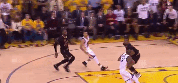 2、2016年总决赛第七场 骑士93-89勇士