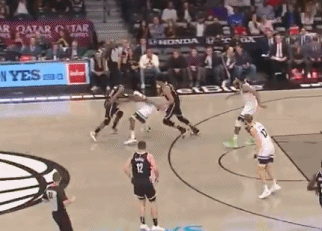 50分8板7助攻，0失误！欧文成NBA历史第一！张伯伦拉塞尔都不如他