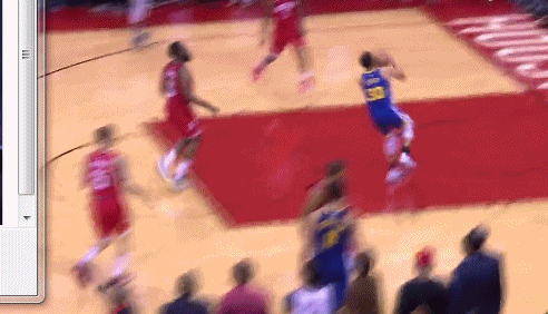 人类扣飞精华！生死球库里扣篮玩砸了 来回顾金州拉文黑历史