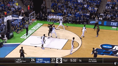 2米31黑版姚明闪耀夏联赛场！“踮脚扣”征服球迷！太BUG了