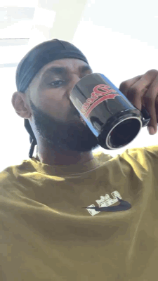 我的偶像是ZZ系列之自拍狂魔勒布朗！詹姆斯连发15段自拍小视频