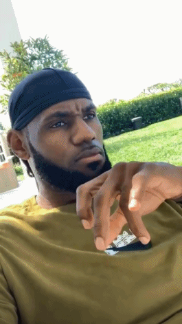 我的偶像是ZZ系列之自拍狂魔勒布朗！詹姆斯连发15段自拍小视频