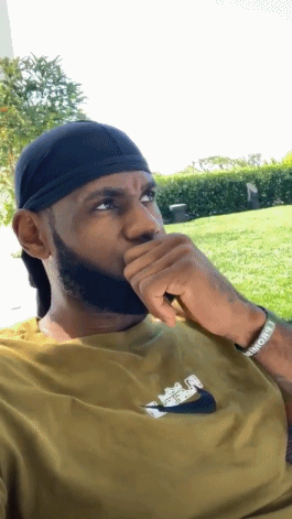 我的偶像是ZZ系列之自拍狂魔勒布朗！詹姆斯连发15段自拍小视频