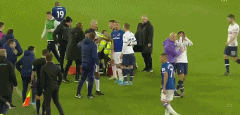 恐怖!孙兴O令英超名将90度断腿