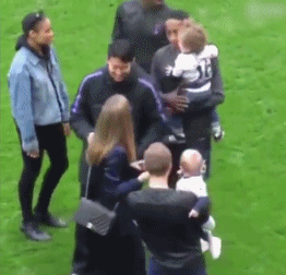 单身汉的心酸！孙兴O尴尬一幕