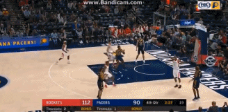 周琦封杀对手扣篮