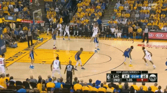 一轮季后赛两次打哭勇士的男人！这是洛杉矶最强的23号啊