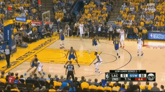 一轮季后赛两次打哭勇士的男人！这是洛杉矶最强的23号啊