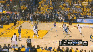 一轮季后赛两次打哭勇士的男人！这是洛杉矶最强的23号啊