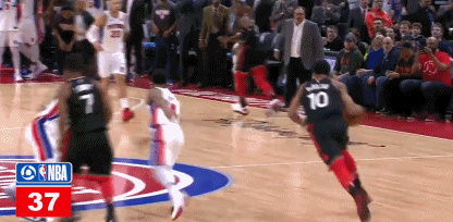 德罗赞（对阵活塞）