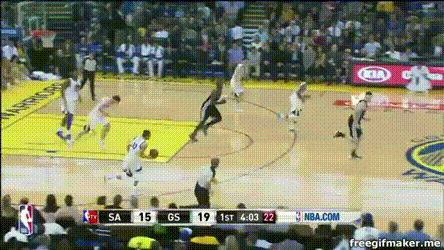 不仅萌还帅！库里生涯十佳球