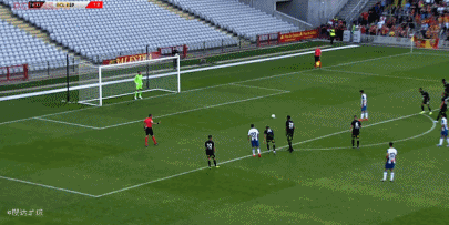 武磊太火爆！154分钟狂造3球