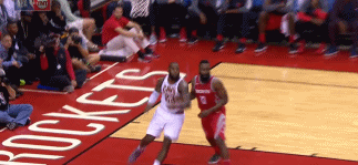 哈登：我顺势就是一倒！