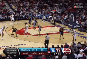 经典之战！9年前，詹姆斯安东尼对飚！詹皇43+三双，安东尼准绝杀