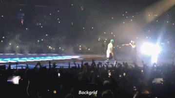 詹姆斯演唱会助演放飞自我